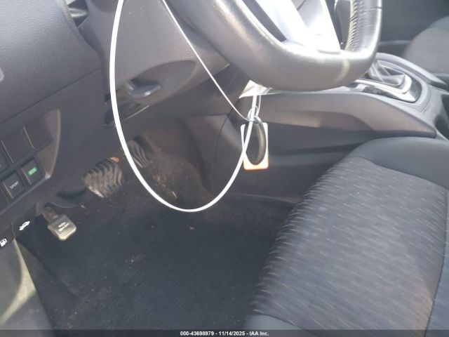 Nissan Rogue Sv Image 4