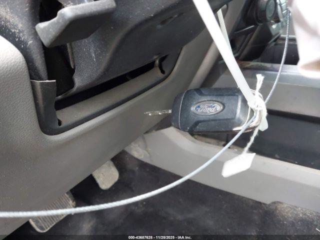 Ford F-150 Xlt Image 11