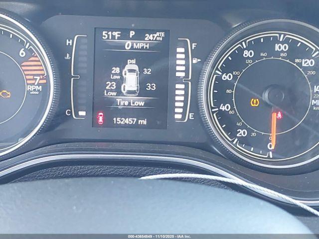 Jeep Cherokee Latitude Fwd Image 5