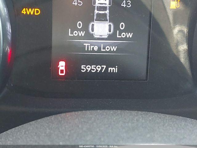 Jeep Gladiator Sport S 4x4 Image 13