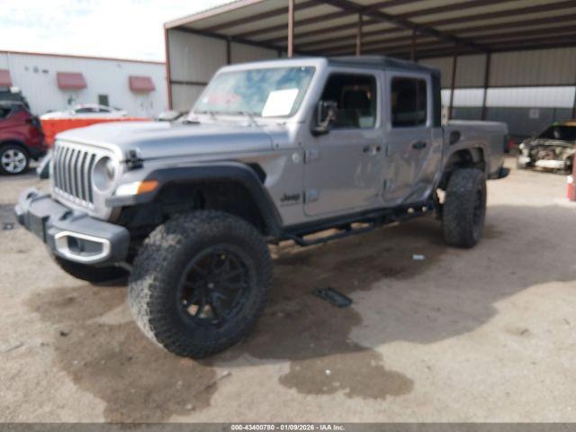 Jeep Gladiator Sport S 4x4 Image 3
