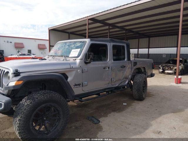 Jeep Gladiator Sport S 4x4 Image 4