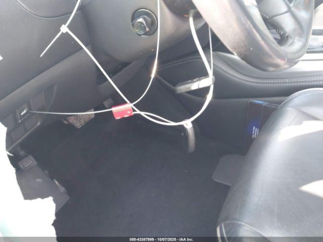 INFINITI Qx Image 15