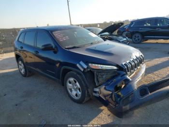  Salvage Jeep Cherokee