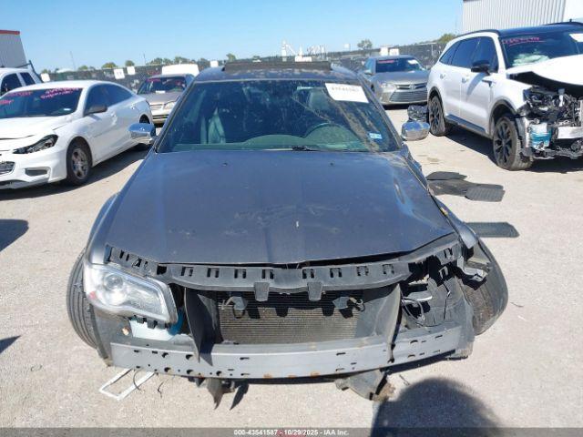 Chrysler 300c Awd Image 6