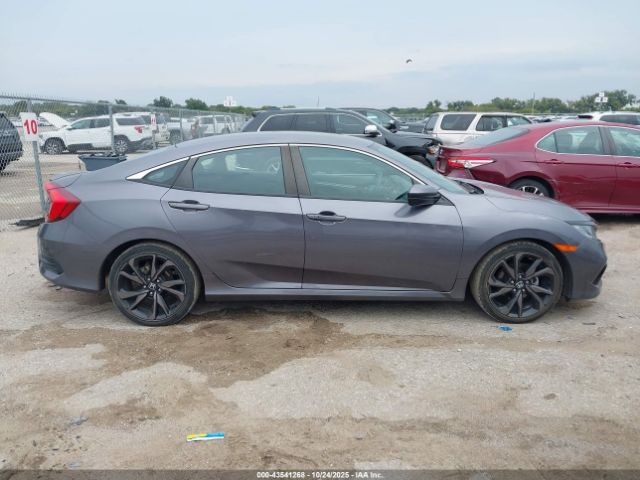 Honda Civic Sport Image 14