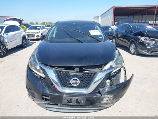 Nissan Murano S Image 6