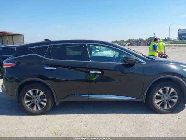 Nissan Murano S Image 8