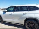 Toyota Highlander L Image 16