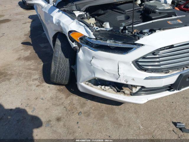 Ford Fusion Se Image 13