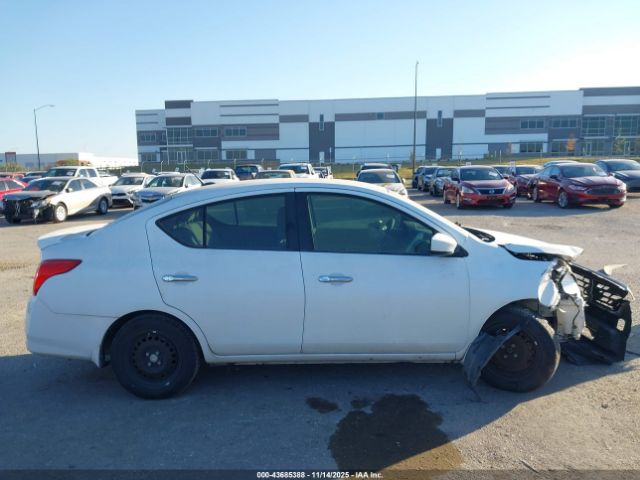 Nissan Versa 1.6 Sv Image 10