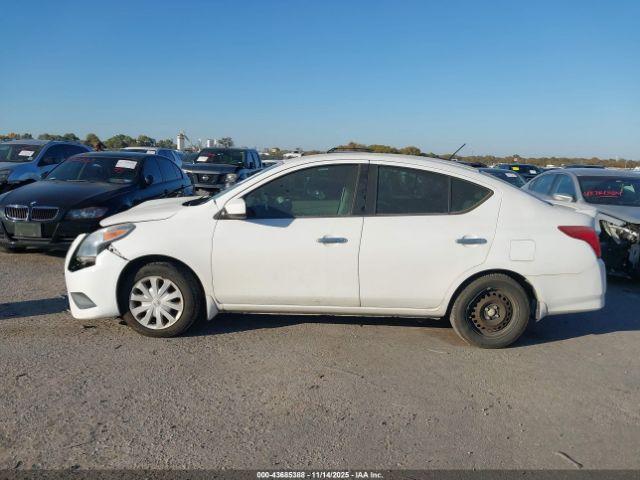 Nissan Versa 1.6 Sv Image 13