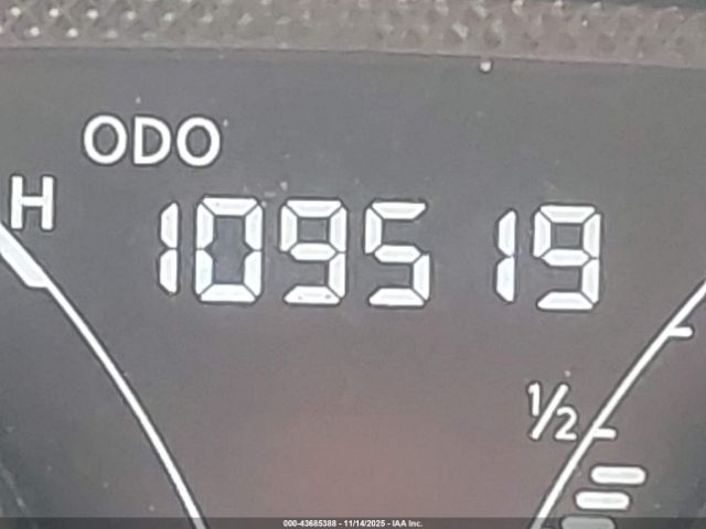 Nissan Versa 1.6 Sv Image 5