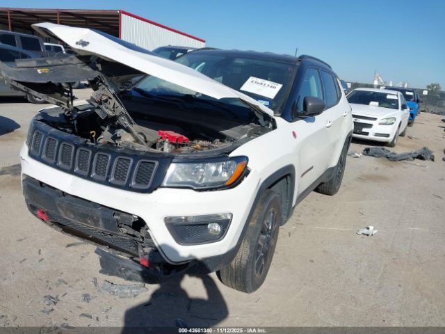 Jeep Compass Trailhawk 4x4 Image 5