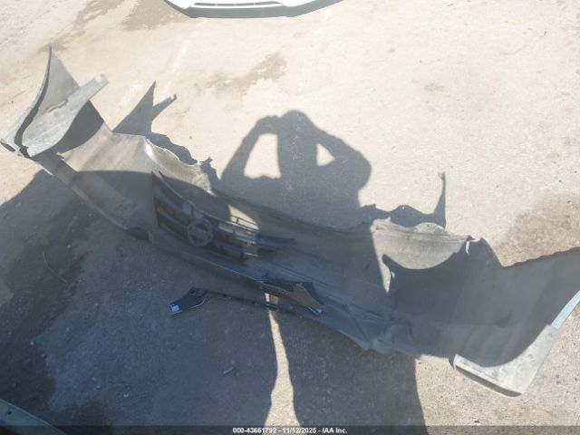 Nissan Versa Image 12