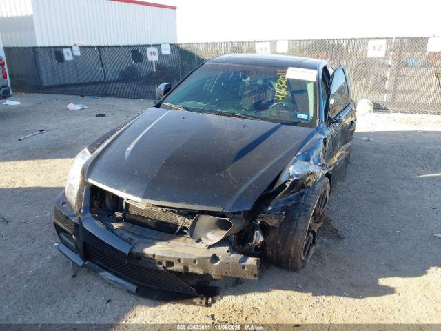 Cadillac CTS-V Image 2