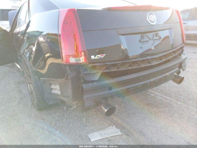 Cadillac CTS-V Image 6