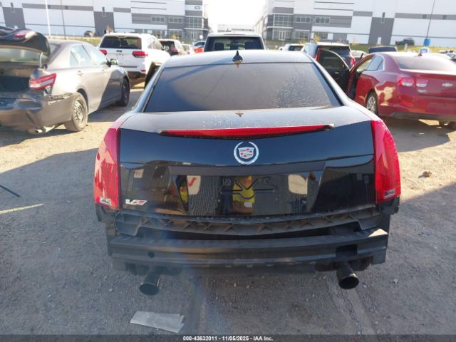 Cadillac CTS-V Image 15