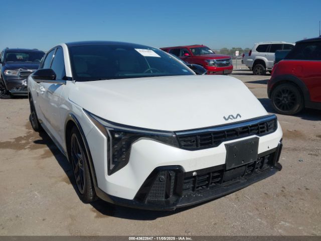 Kia K4 Gt-line Turbo Image 1