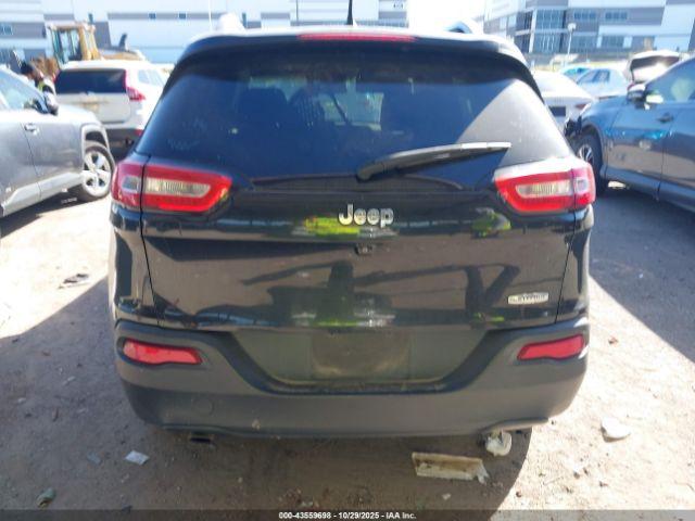 Jeep Cherokee Latitude Image 15