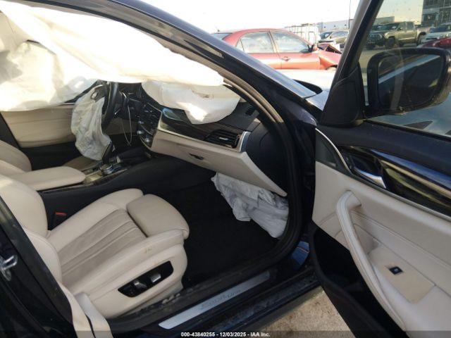 BMW 5 Series Image 4