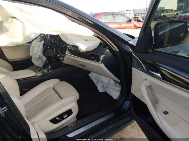 BMW 5 Series Image 4