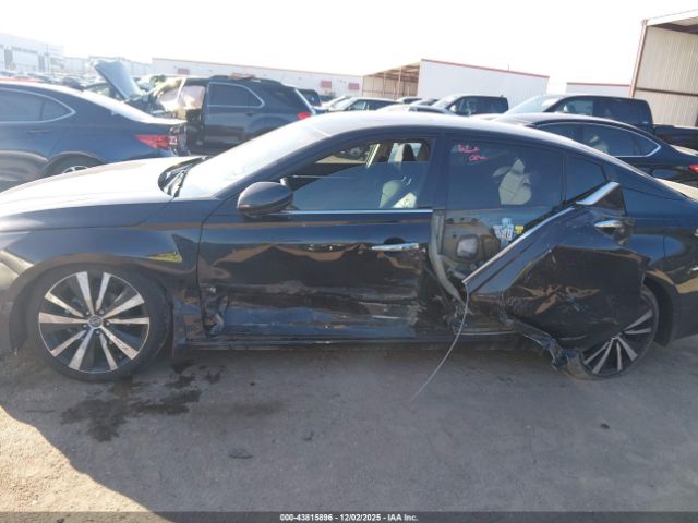 Nissan Altima Platinum Intelligent Awd Image 12