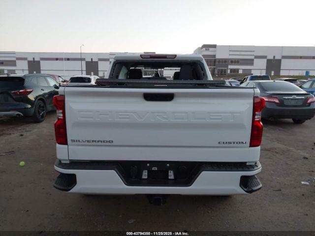 Chevrolet Silverado 1500 4wd  Short Bed Custom Image 8