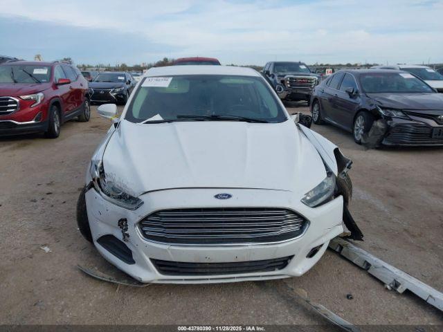 Ford Fusion Se Image 16