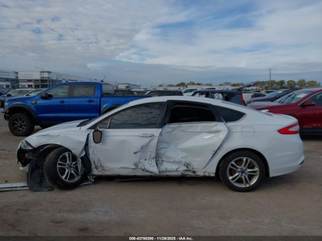 Ford Fusion Se Image 9