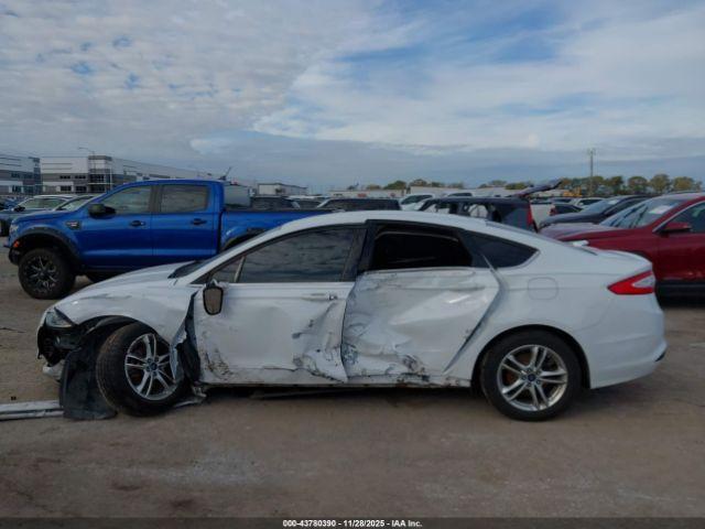 Ford Fusion Se Image 9