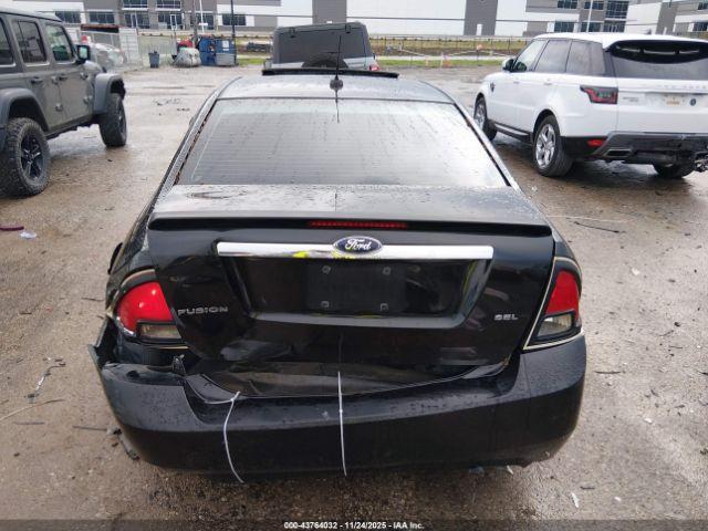 Ford Fusion Sel Image 12
