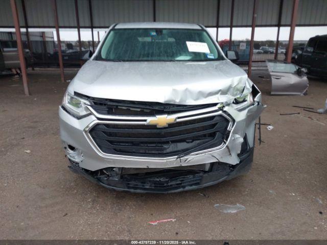 Chevrolet Traverse Fwd Ls Image 4