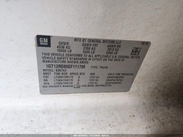 GMC Sierra 2500 Image 6