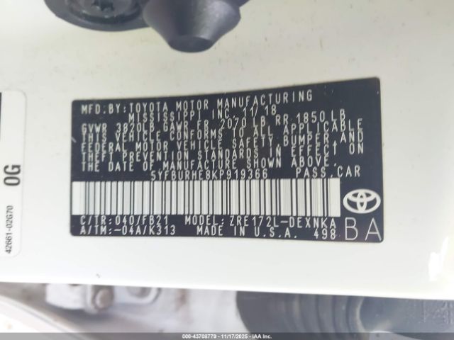 Toyota Corolla Le Image 8