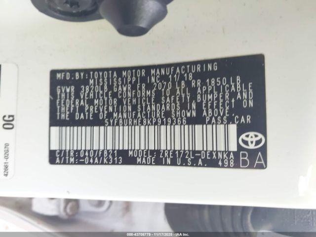 Toyota Corolla Le Image 8