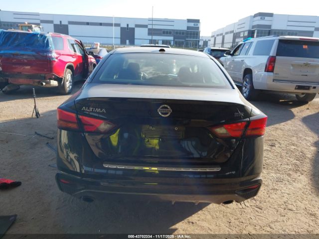 Nissan Altima Sr Fwd Image 14