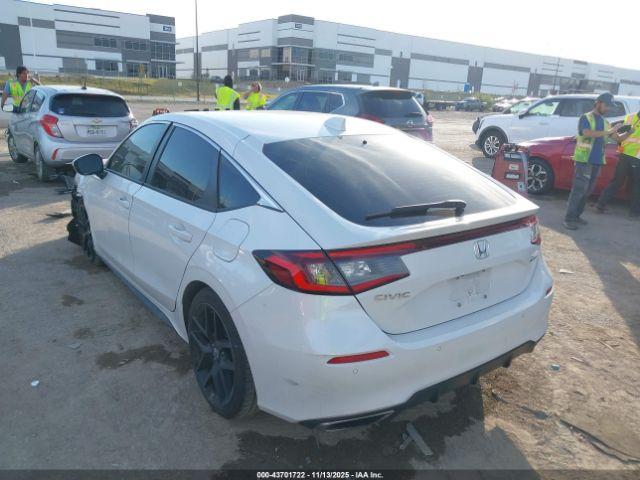 Honda Civic Sport Touring Image 3