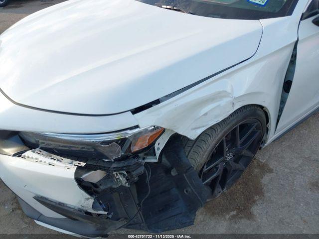 Honda Civic Sport Touring Image 10