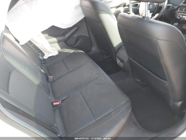 Honda Civic Sport Touring Image 6