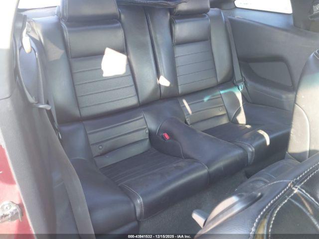 Ford Mustang V6 Premium Image 5