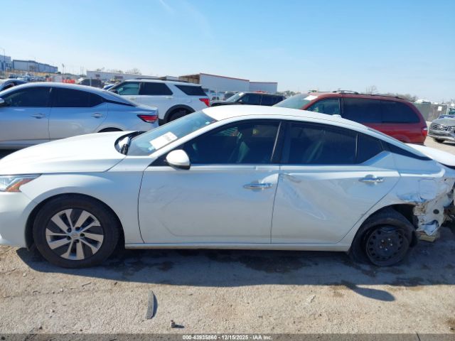 Nissan Altima S Fwd Image 13