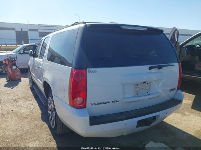 GMC Yukon Slt Image 6