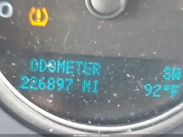 GMC Yukon Slt Image 11