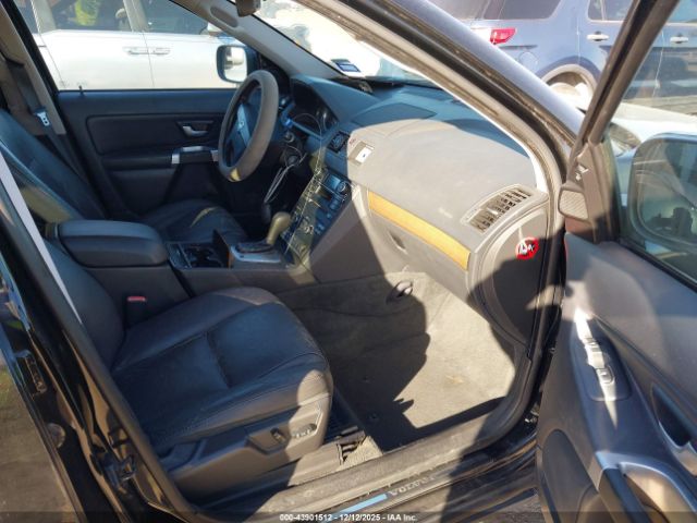 Volvo XC90 3.2 Image 9