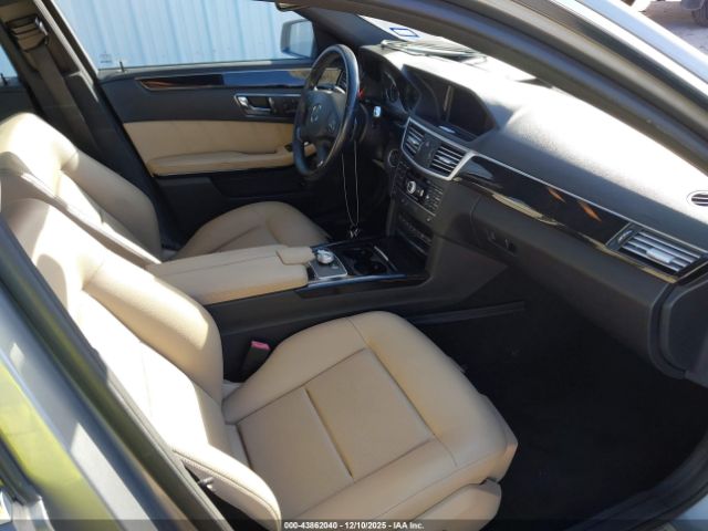 Mercedes-Benz E-Class Image 2