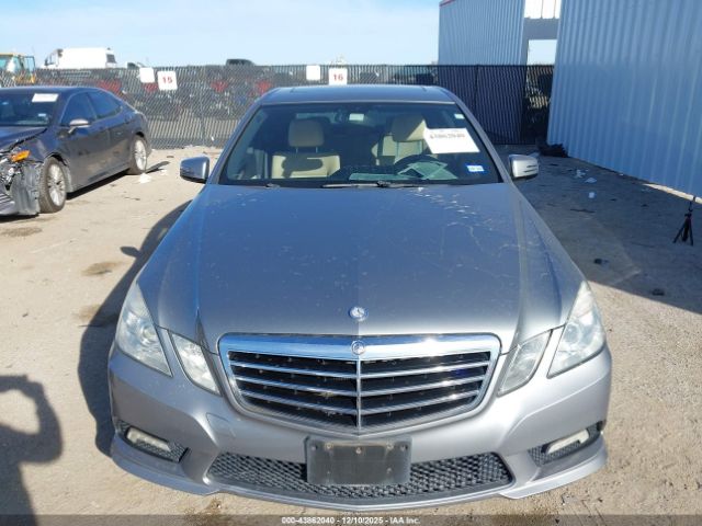 Mercedes-Benz E-Class Image 14