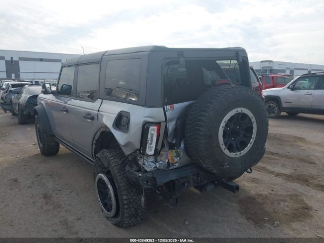 Ford Bronco Badlands Image 4