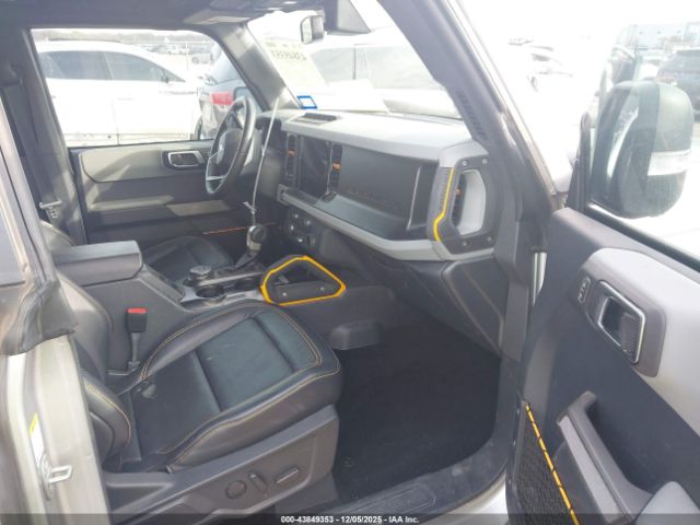 Ford Bronco Badlands Image 5