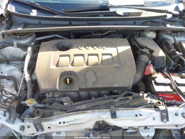 Toyota Corolla Le Image 14